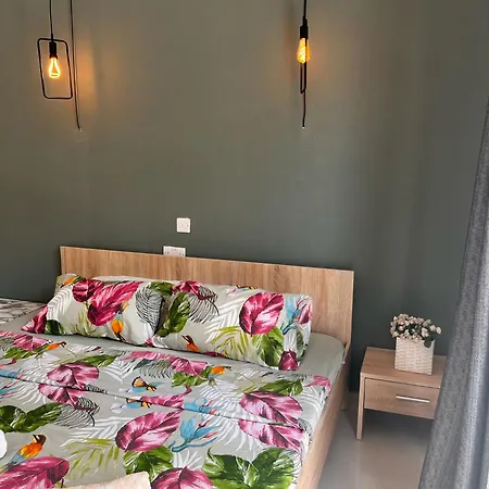 Homestay With Air-condition Next To The Beach 2b Sliema