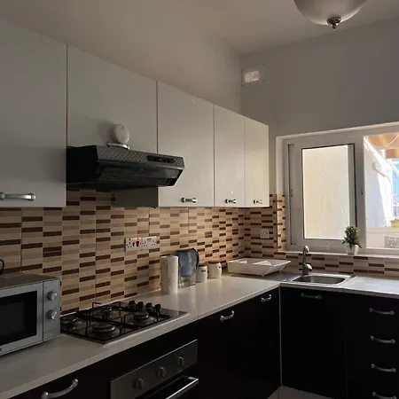 With Air-condition Next To The Beach 2b * Sliema