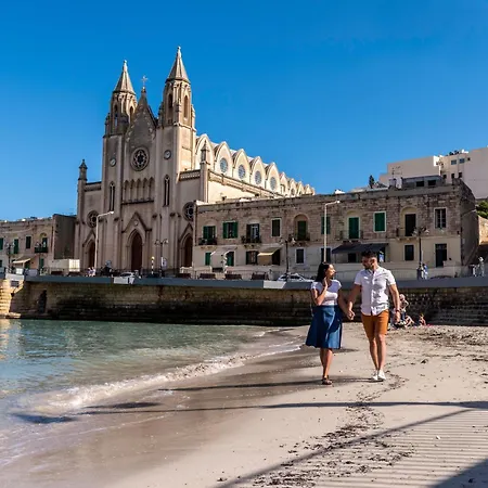 Air Conditioned With Private Bathroom Kwatera prywatna Sliema