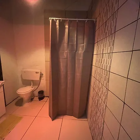 Air Conditioned With Private Bathroom * Слима